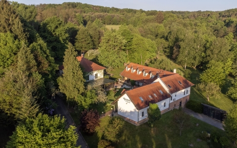 No de miért nincs klíma a Kosbor Panzióban?
